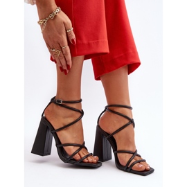 Sandálias de salto alto Josette pretas da moda preto 2