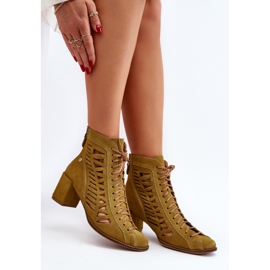Botas de camurça perfuradas Maciejka 05508-24 Oliva verde 2