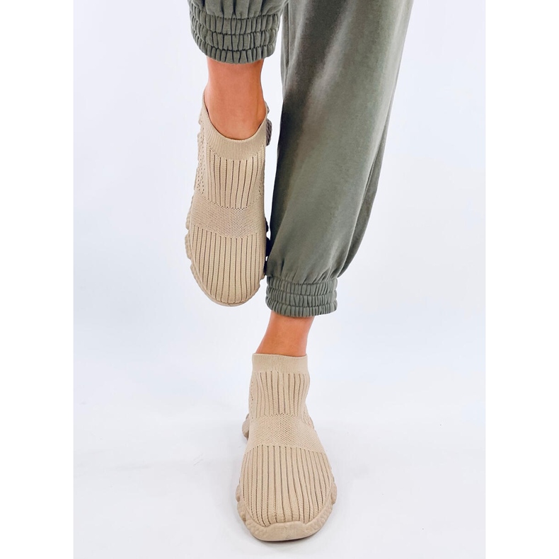 Calçado desportivo Darts meia bege 1