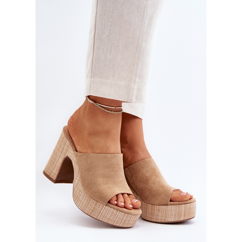 Chinelos femininos de salto alto, marrom, Siobhan bege 2