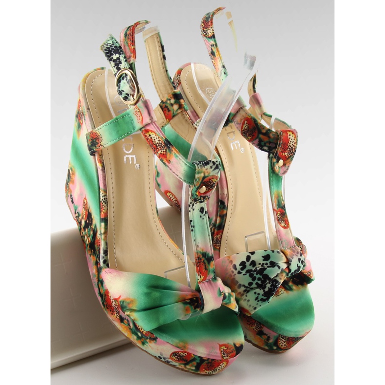 Sandália de cunha de cetim 903 verde 1