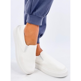 Tênis Allams branco slip-on 1
