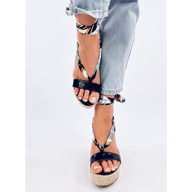 Birrel Sandálias alpercatas pretas com cunha preto 1 Birrel Sandálias alpercatas pretas com cunha preto 1