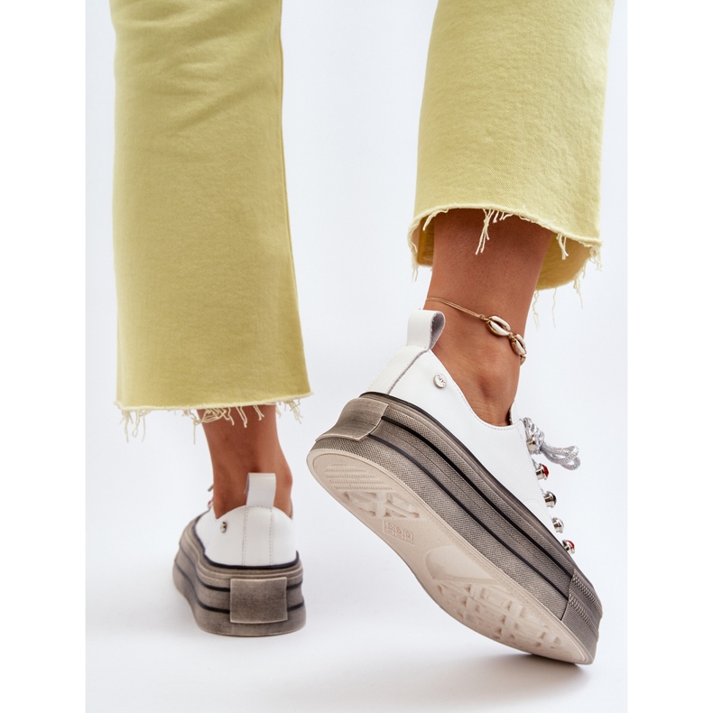 Tênis plataforma feminino GOE NN2N4054 branco 1