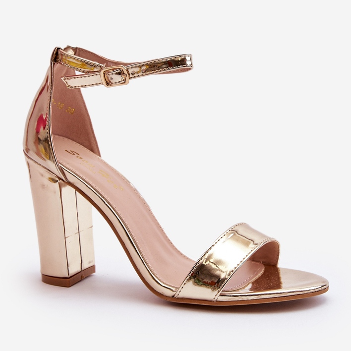 Sandálias de salto alto Thakko douradas dourado 1