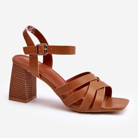 Sandálias femininas com salto alto camelo Opifiana marrom 1