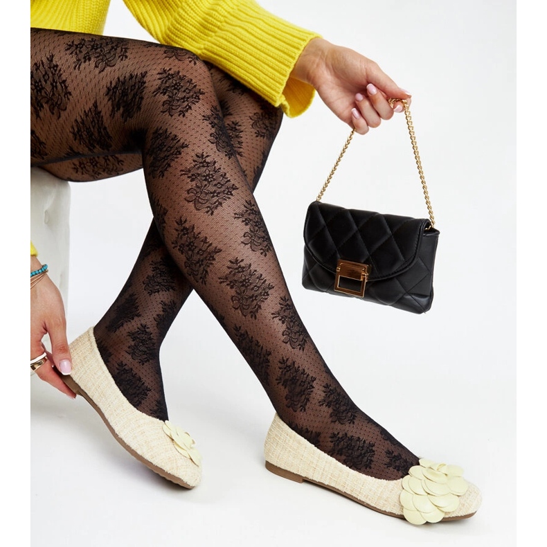 Sapatilhas amarelas com flor decorativa Mateja amarelo 1