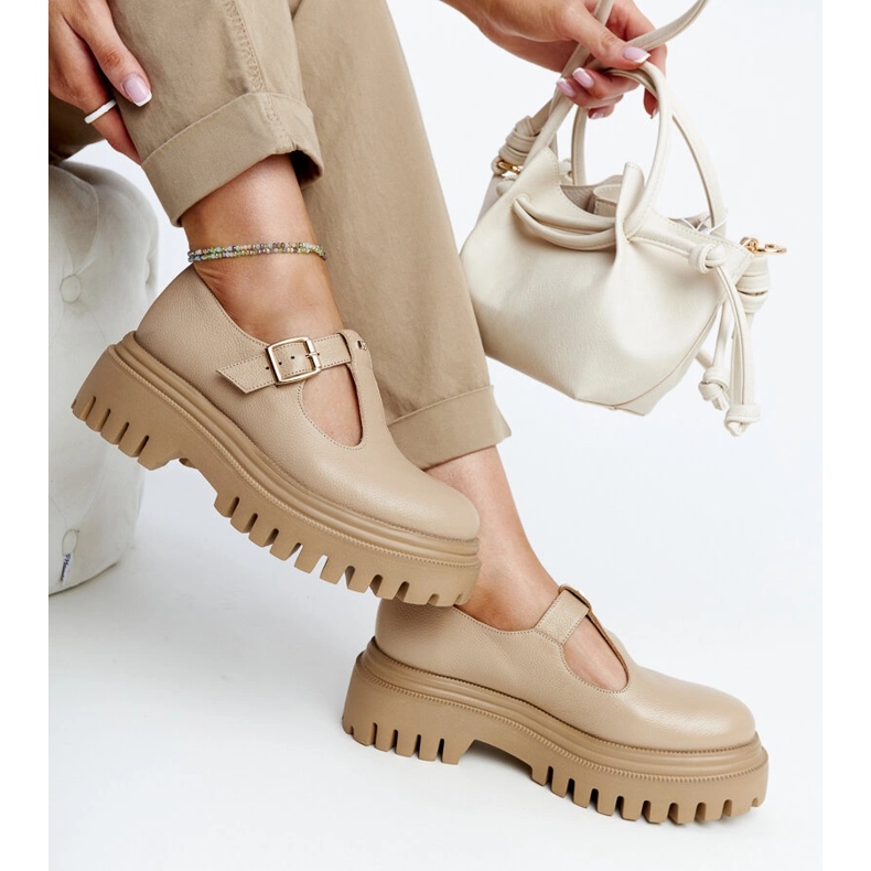 Sapatos de couro bege escuro Karino 1