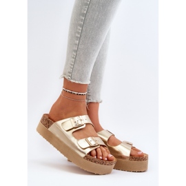 Chinelos femininos com plataforma e fivelas Lolpey douradas dourado 1