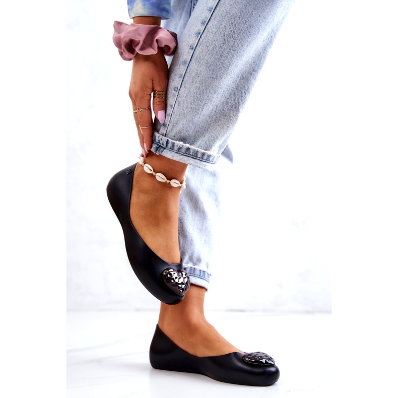 Bailarinas femininas de borracha perfumada ZAXY JJ285046 preta preto 2