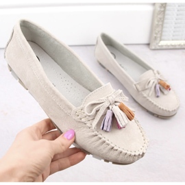 Mocassins femininos de couro camurça com franjas, bege Filippo DP6136 1