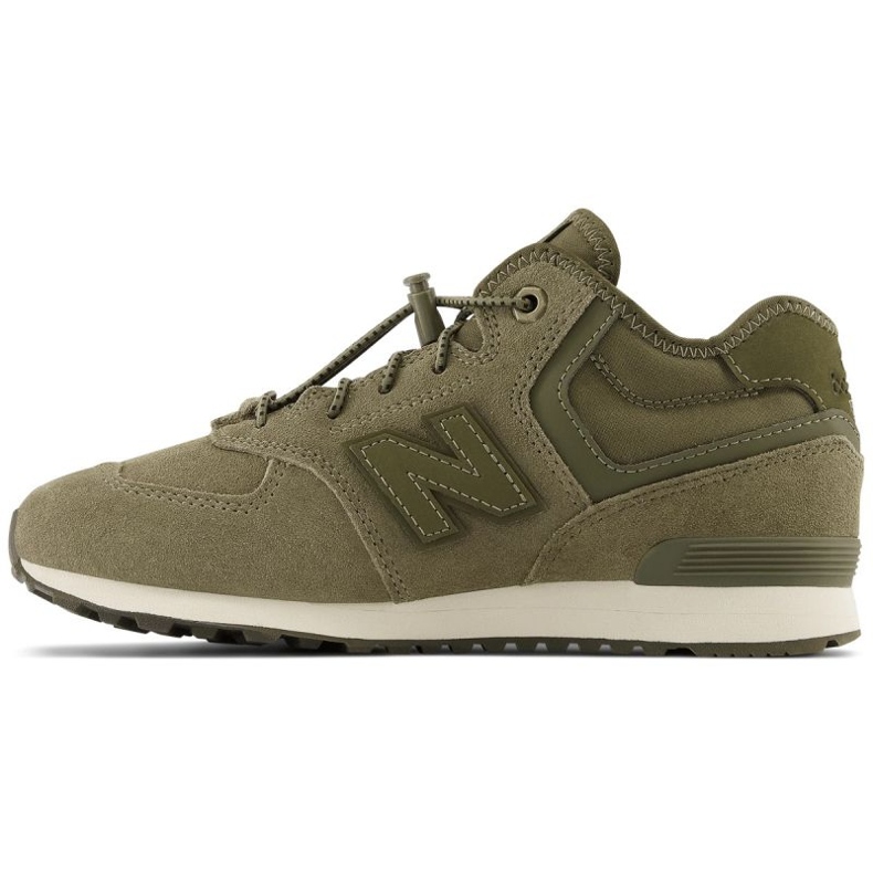 Sapatos isolados New Balance W JrGV574HG1 verde 1
