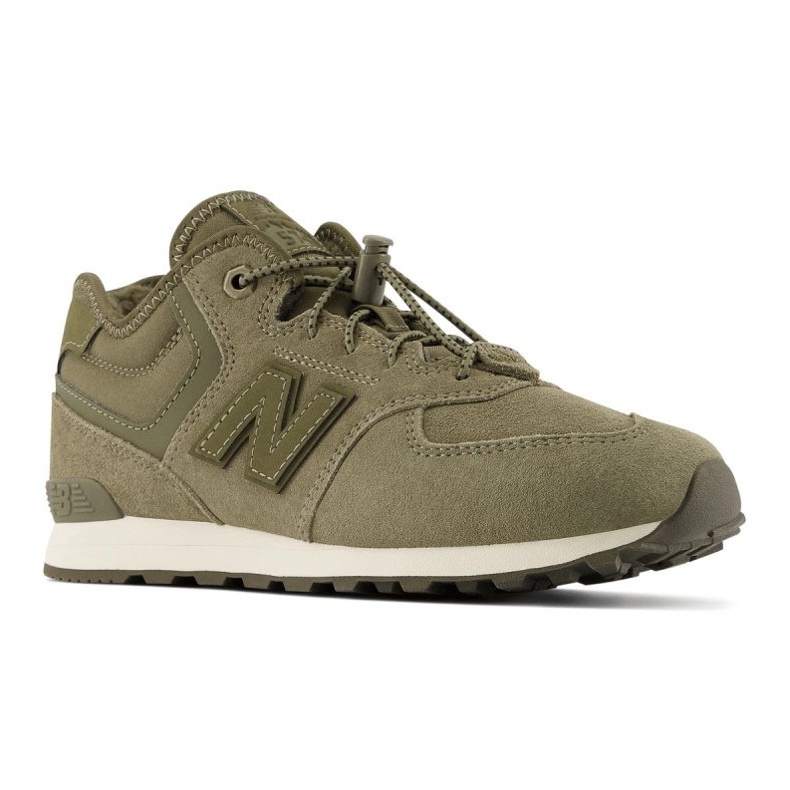 Sapatos isolados New Balance W JrGV574HG1 verde 4