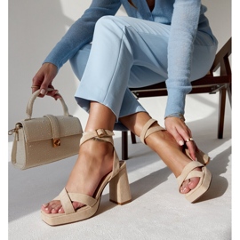 Sandálias de salto alto em camurça bege Salla 1