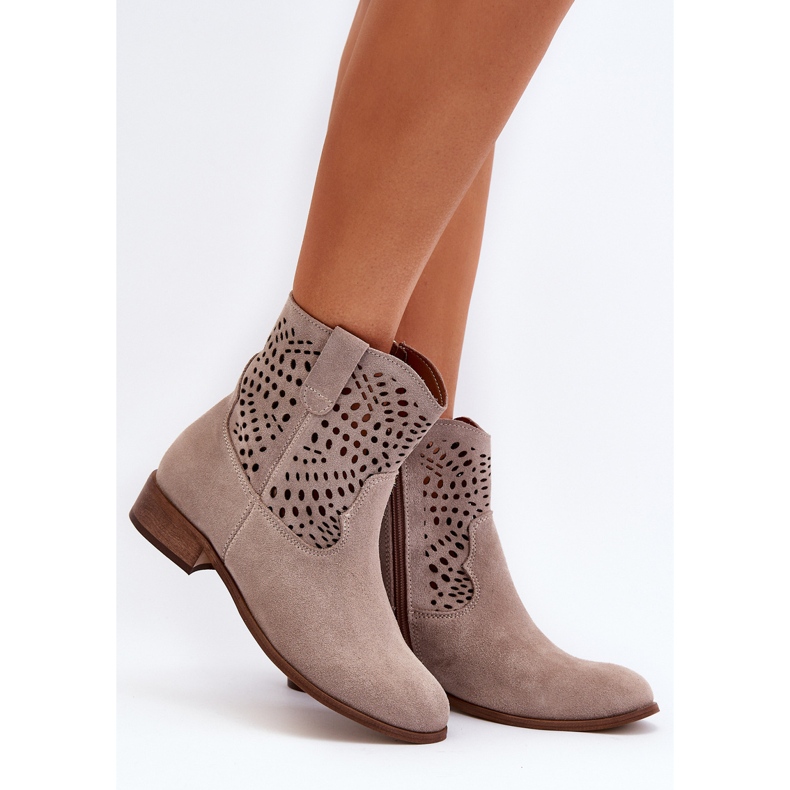 Zazoo 3305/2 Botas femininas de cappuccino perfuradas bege 2