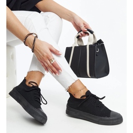 Tênis esportivos leves pretos da Senaida 1