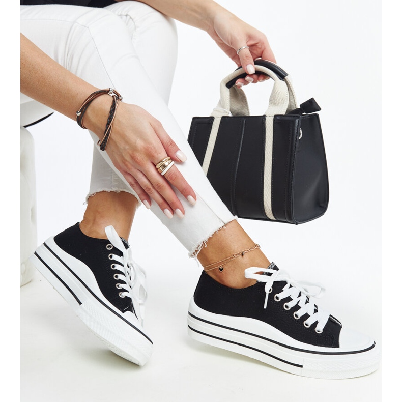 Tênis Dima preto com sola grossa 1