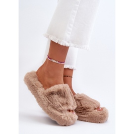 Chinelos femininos de pele bege Stepia 2