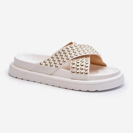 Chinelos femininos com plataforma decorada branco Niraela 1