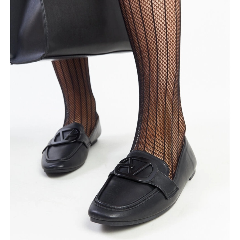 Mocassins com fivela preta da Delgi preto 1