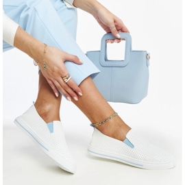 Sapatos Sanan Brancos 1 Sapatos Sanan Brancos 1