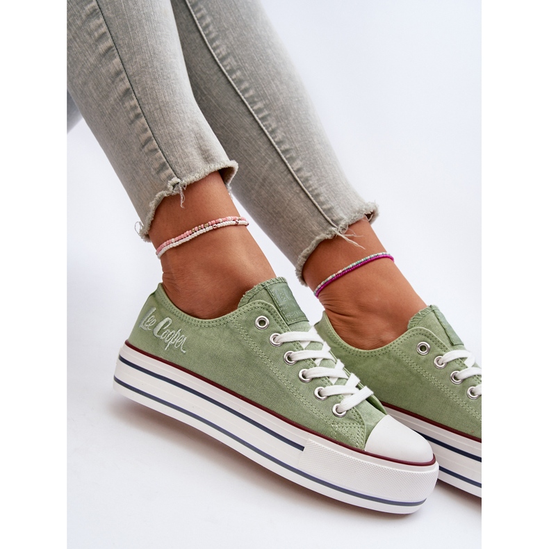 Tênis feminino com sola grossa Lee Cooper LCW-24-31-2217 Verde 2