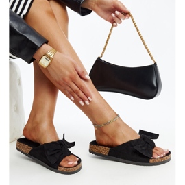 Chinelos pretos com sola de cortiça Giova 1