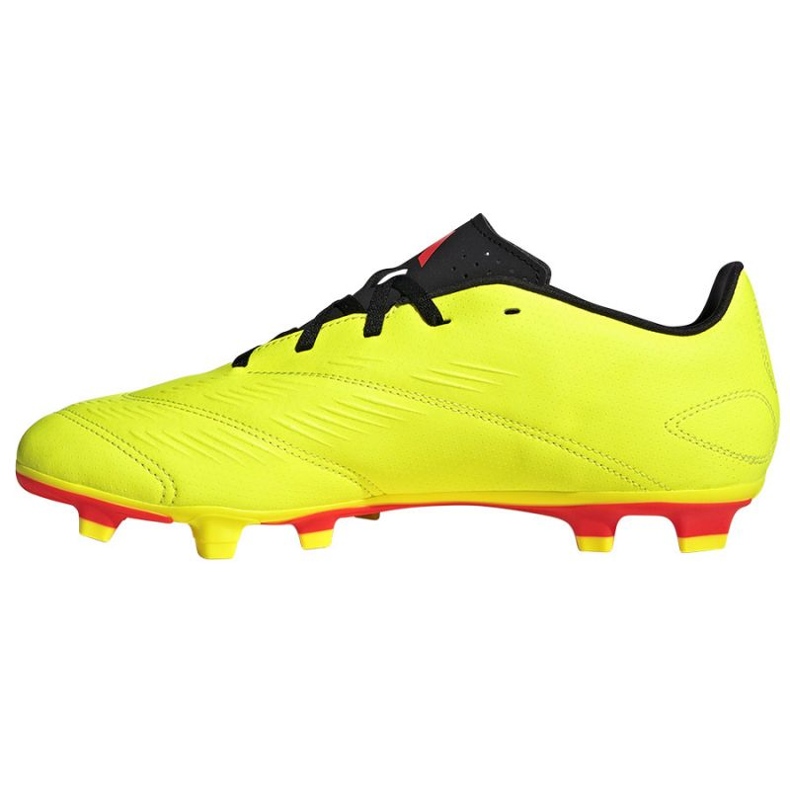 Chuteiras Adidas Predator Club FxG M IG7757 amarelo 1