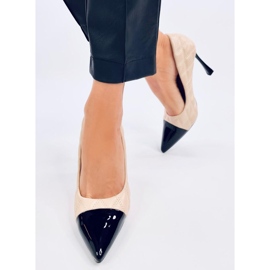 Chanelkikikikiki Sheltoni Salto alto bege 1