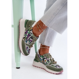 Tênis feminino de couro na plataforma Maciejka 06390-09 Celadon verde 1