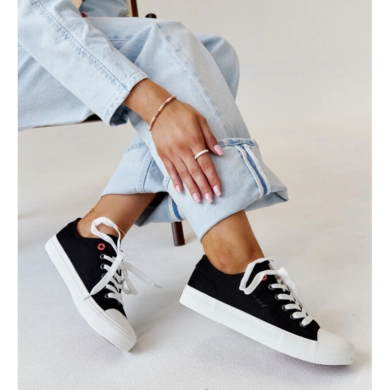 Tênis feminino Cross Jeans em tecido preto 1