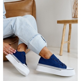 Tênis Bahira azul marinho com sola grossa 1