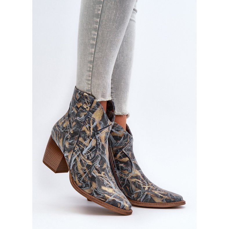 Botas cowboy femininas de couro com salto alto Maciejka 05776-13 azuis azul 2 Botas cowboy femininas de couro com salto alto Maciejka 05776-13 azuis azul 2