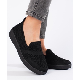Tênis slip-on preto 1