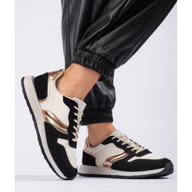 Calçados esportivos femininos pretos 1