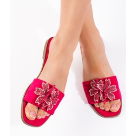 Chinelos femininos fúcsia com decoração rosa 1