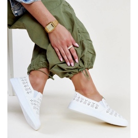 Tênis Hilal branco slip-on 1