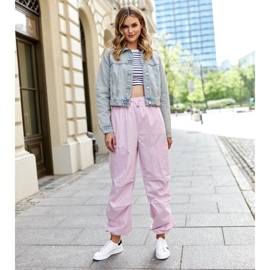 Tênis de couro ecológico branco e preto da Berdine 1