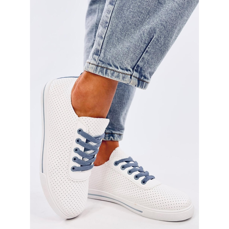 Tênis feminino Costier Light Blue com aberturas branco 2