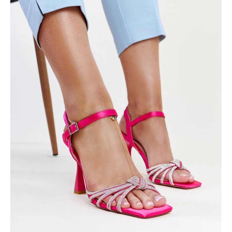 Sandália de salto alto brilhante rosa escuro da Ankica 1