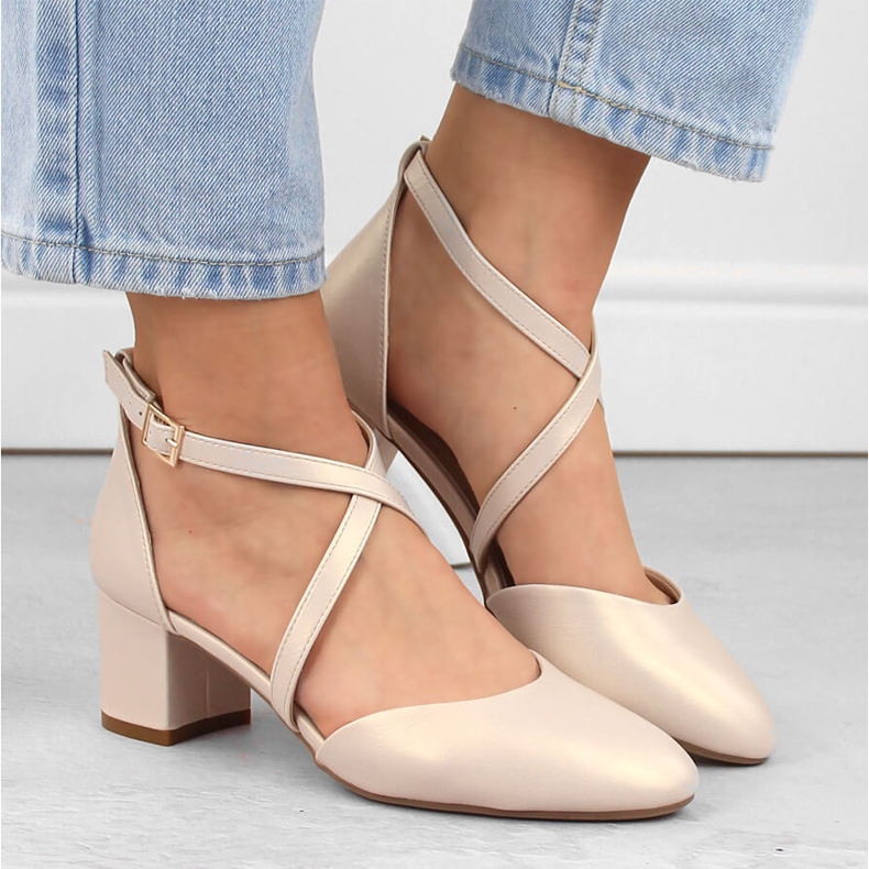 Sandálias de tiras de mulher bege pérola, Sergio Leone 1