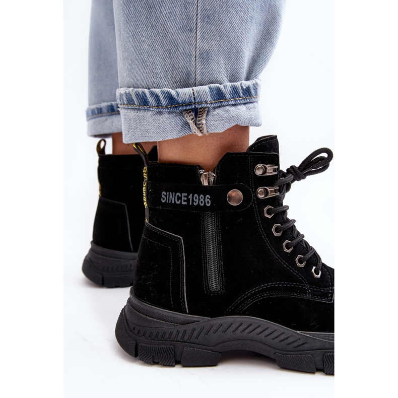 PS1 Botins femininos de camurça isolada Jailina preto 1