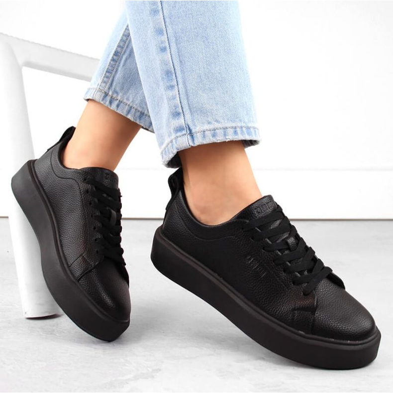 Calçado desportivo com plataforma Big Star INT2001A, preto 1