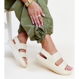 Sandálias Attiana bege 1