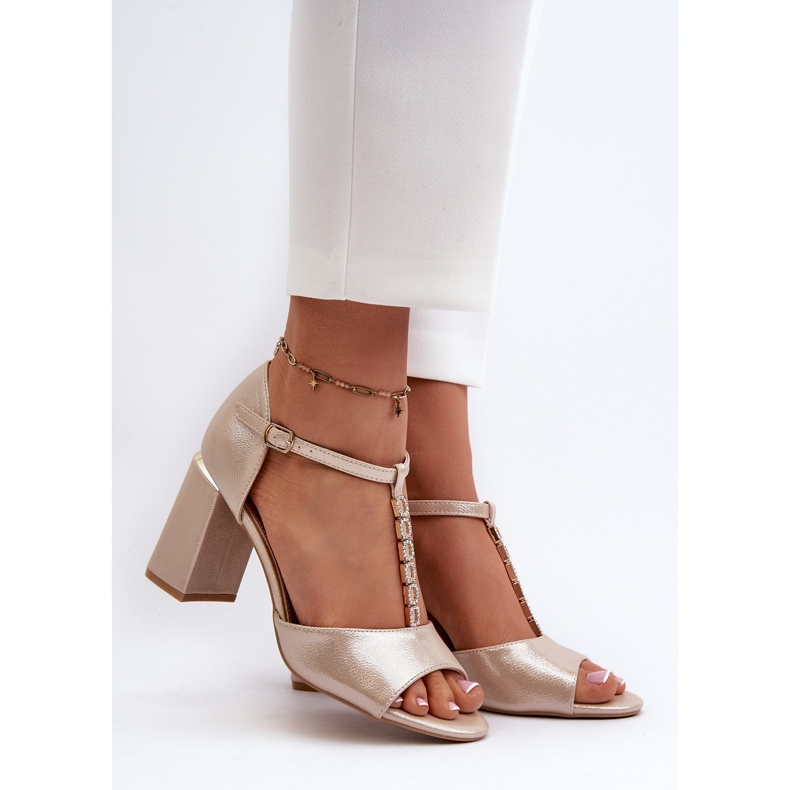 Vinceza Sandálias de couro de salto alto com strass, douradas Aniya dourado 2