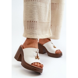 Vinceza Chinelos femininos em couro ecológico com plataforma e bloco, Dafira Branco 1