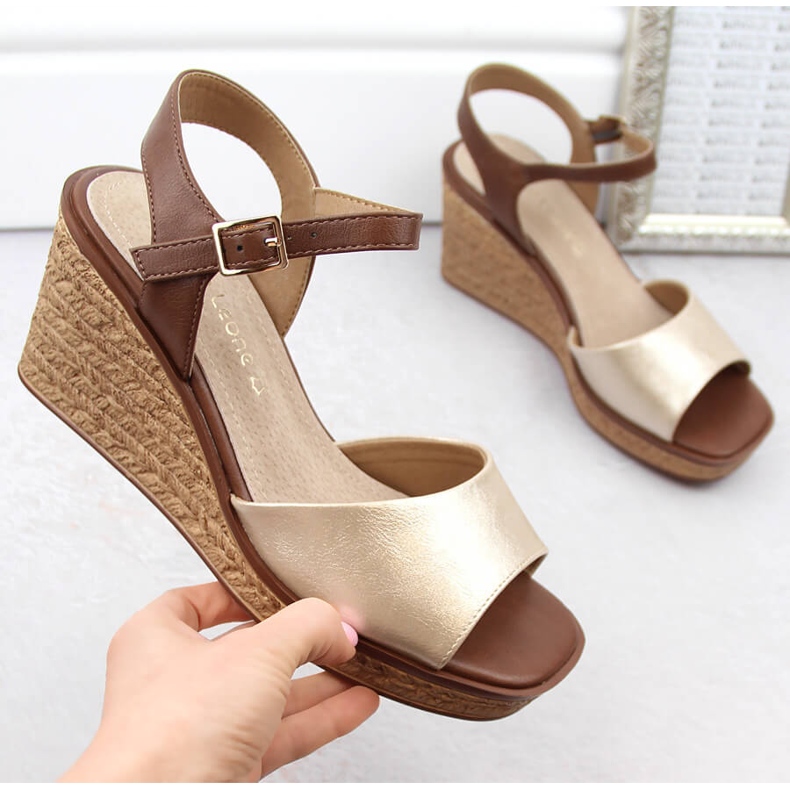 Sandálias femininas de cunha dourada Sergio Leone SK229 dourado 1