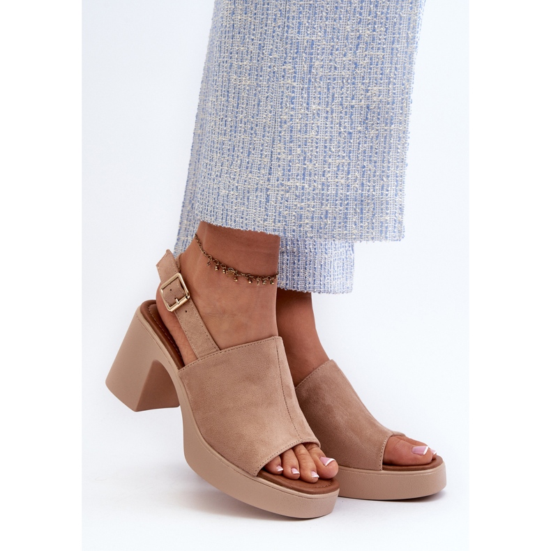 Vinceza Sandálias Femininas em Camurça Ecológica com Plataforma e Salto Alto, Bege Vatle 2