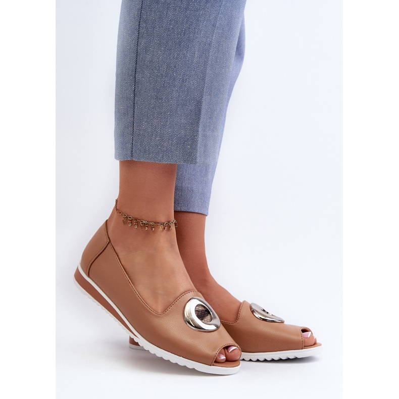 Jezzi Sapatos femininos com decoração em couro ecológico, bege escuro Biolita 2