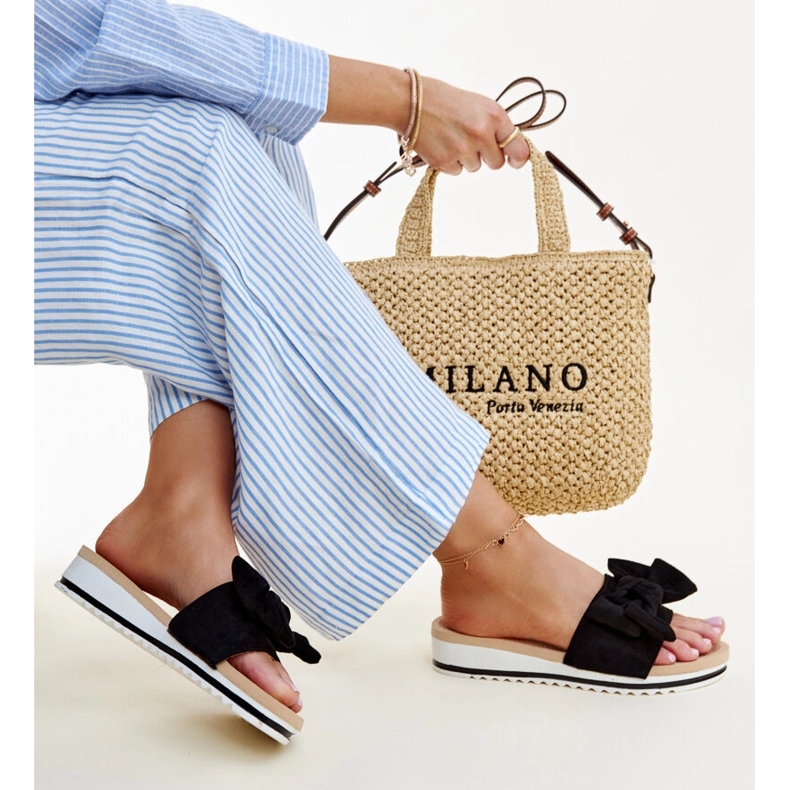 Mulas pretas de cunha baixa de Mikhaila preto 1